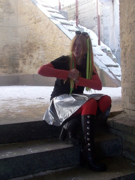 Показували пролітаючим драконам, що здатні себе захистити.