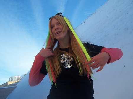 Летіти над стінами було приємно, хоч і прохолодно...