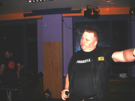 Вокаліст Holocoder