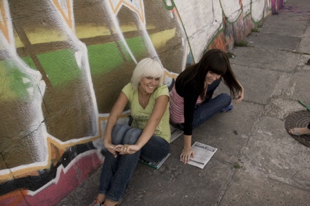 Дівчата та графіті 