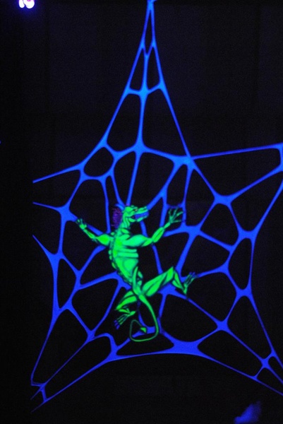 Прикраси від Psy-Ho Made