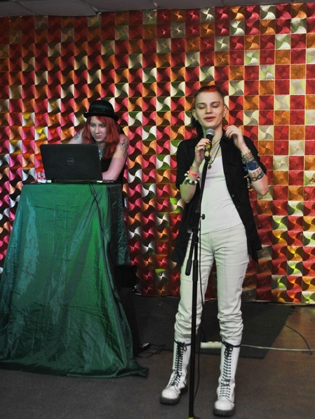 Організатор і ведуча