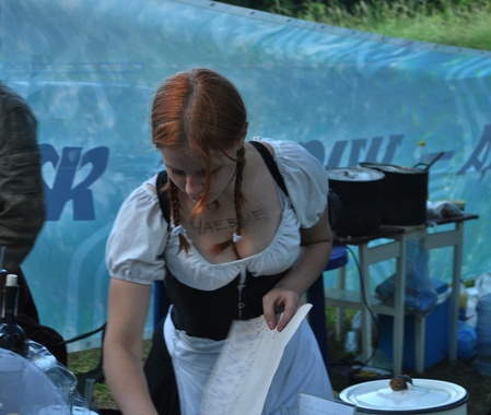 Еротика в пабі "У беса"